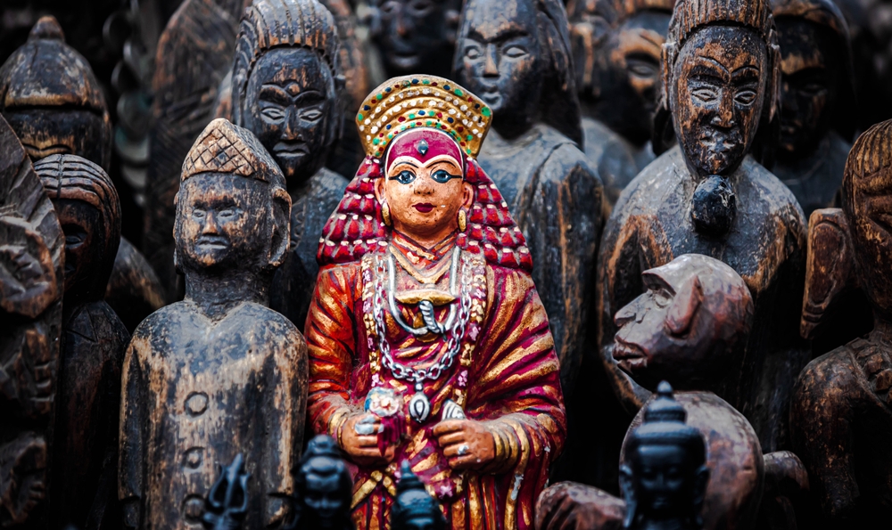 Kumari: una storia di bambine adorate come dee